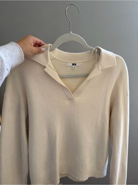 Uniqlo Cream Collared V-Neck Sweater